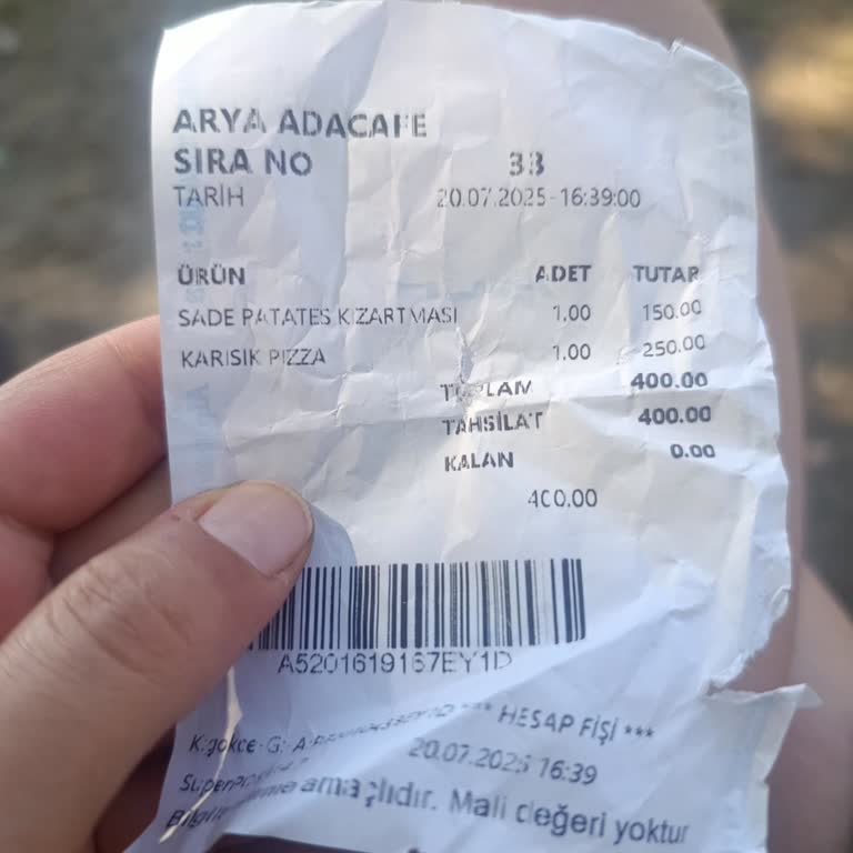 Kafede Fiyat Bilgisi ve Menü Şeffaflığı Eksikliği Hakkında Şikayet