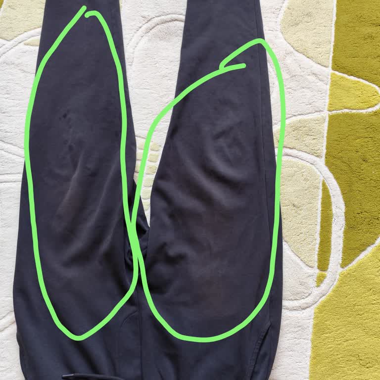 Garanti Verilen Eşofmanda Renk Atması Ve Değişim Talebine Olumsuz Yanıt