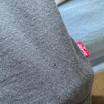 Levi's Tshirt Kısa Sürede Deforme Oldu, Mağduriyetimin Giderilmesini İstiyorum