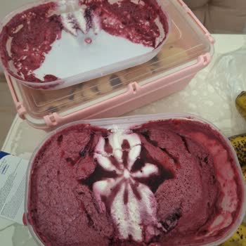 Bozuk Muz Ve Açılmış Dondurma Gönderildi