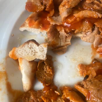 Usta Dönerci'de Beklentiyi Karşılamayan Et İskender Deneyimi