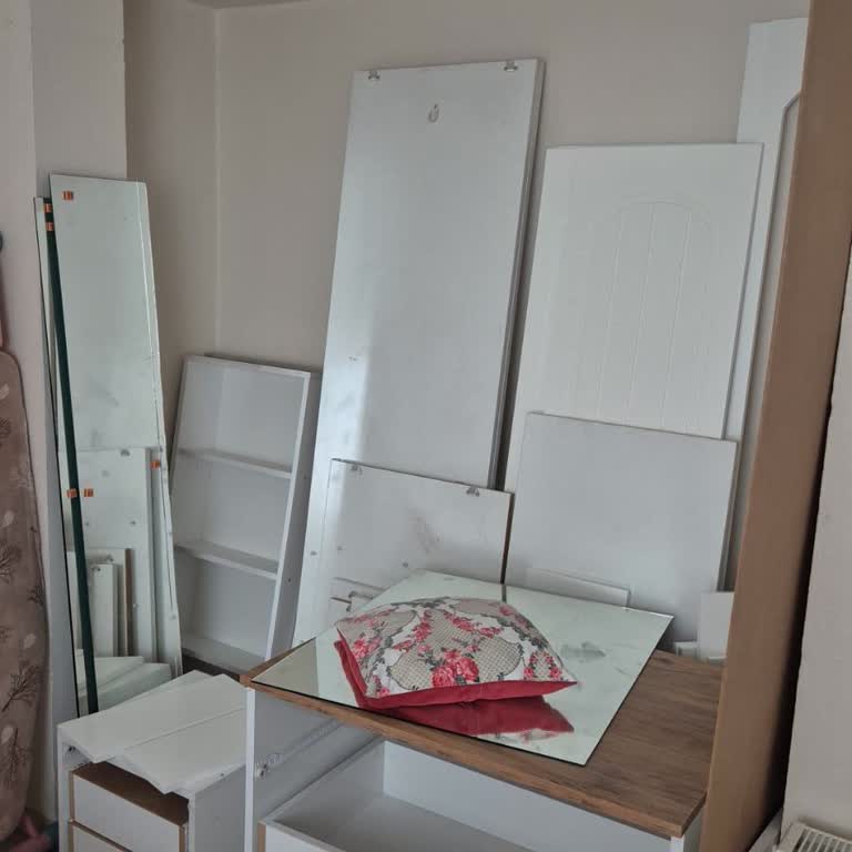 Arlen Dizayn'dan Teslim Edilmeyen Gardırop, Eksik Ve Hatalı Montaj Mağduriyeti