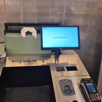 Self Servis Kasaların Müşterilere Kapalı Olması Mağaza Deneyimini Olumsuz Etkiliyor