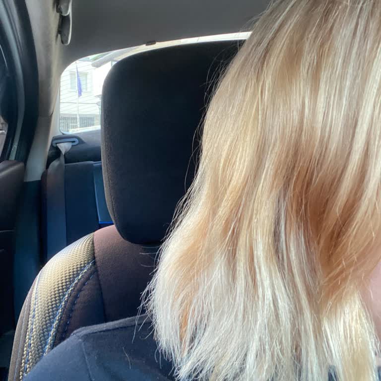 Kuaförde Kötü Deneyim: Saç Boyama Fiyaskosu