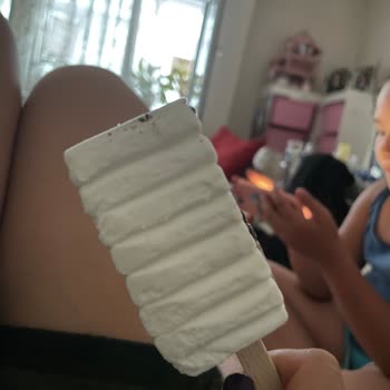 Algida Viennetta Stick Dondurma Çikolatasız Geldi, Görsele Uygun Değil