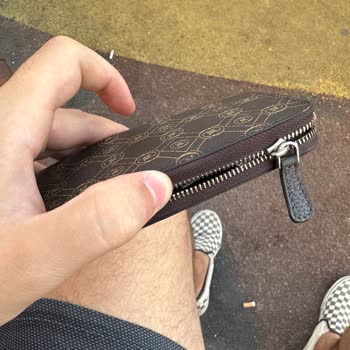 Vakko'dan Aldığım Cüzdanın Fermuar Sorunu Ve Yetersiz Müşteri Hizmeti