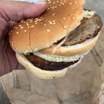 Soğuk Ve Bayat Ürünlerle Mağduriyet Yaşadım