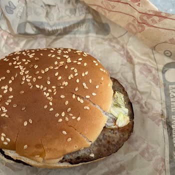 Soğuk Ve Bayat Ürünlerle Mağduriyet Yaşadım