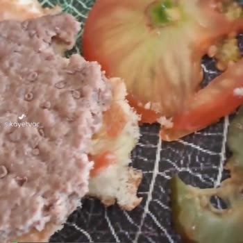 Burger King Hamburger Eski Köftesi Kokuyor, Patatesler Taş Gibi!