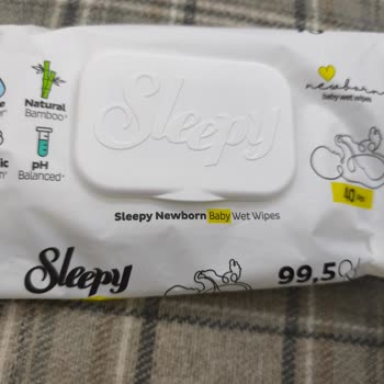 Aldığım Sleepy Islak Mendilde Küf Ve Siyah Lekeler Çıktı