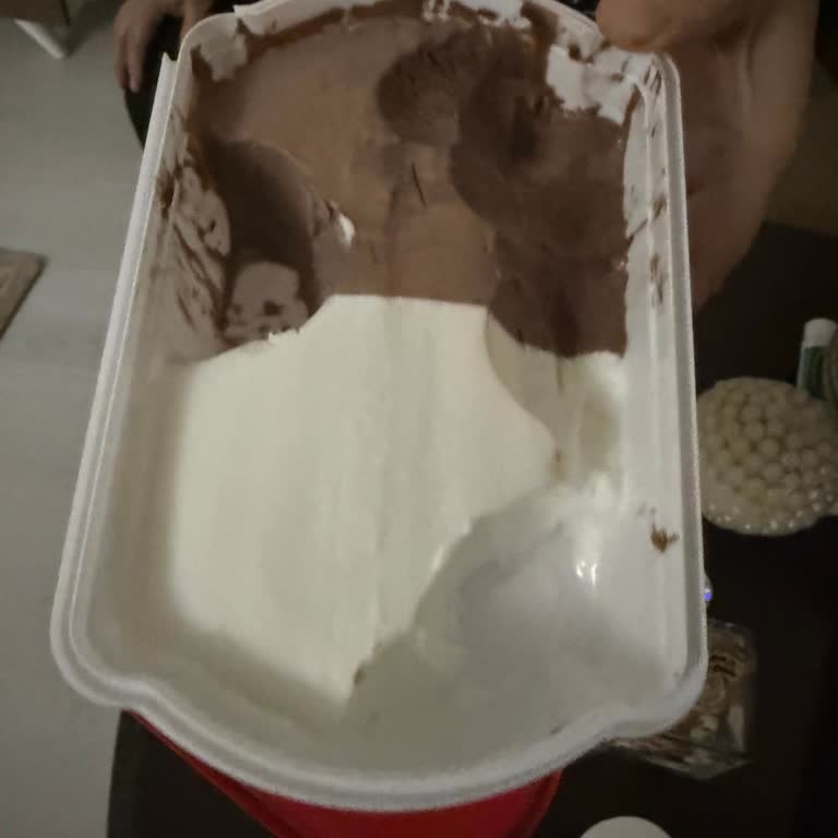 Migros'tan Satın Aldığım Dondurma Yenmiş Çıktı!