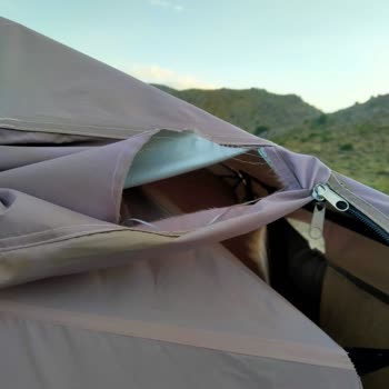 Shufa Çadırın Dış Katmanı İlk Günden Yırtılmaya Başladı Dayanıklılığı Yok