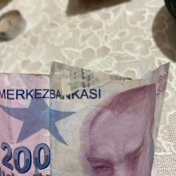 ATM'den Yırtık Para Çıkması Mağduriyeti