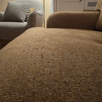 Doğtaş Koltukta Tekrar Eden Tüylenme Ve Uyumsuz Kumaş Seçenekleri Mağduriyeti