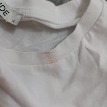 Online Alışverişte Gelen Ürünler Kullanılmış Ve Lekeli Çıktı