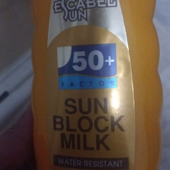 Güneş Koruyucu Kullanımı Sonrası Ciltte Şiddetli Reaksiyon