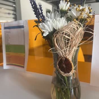 Solmuş Ve Eksik Çiçek, Yetersiz Müşteri Hizmeti