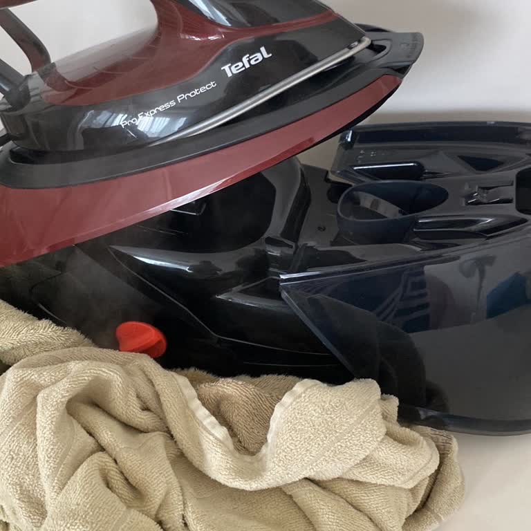 Ütü Sürekli Yüksek Ses Çıkarıyor Ve Performansı Düşüyor