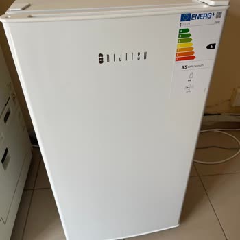 Çalışmayan Buzdolabı İçin Servis Ve Müşteri Hizmetlerine Ulaşamıyorum