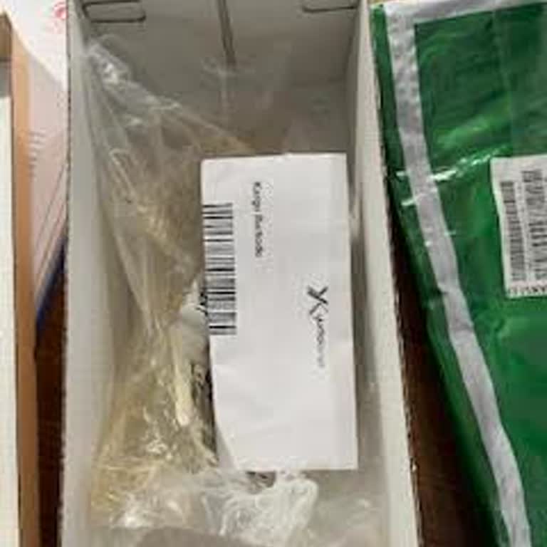 Yurtiçi Kargo İade Edilen Terlik Yerine Boş Kutu Geldi, Ürün Ve Para İadem Yapılmadı