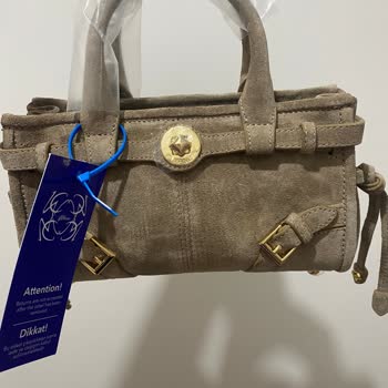 Yanlış Renk Gönderimi Ve İade Sorunları Nedeniyle Memnuniyetsizlik