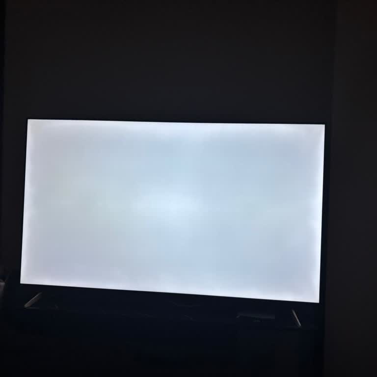 TCL TV'de Ekran Beyazlaması Ve Servis İlgisizliği
