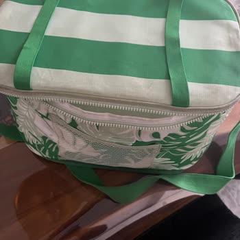 İki Kullanımda Hasar Gören Soğutucu Çantada Garanti Desteği Sağlanmadı