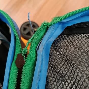 Sunexpress beschädigte meinen Koffer und verweigert Ersatz, nach Tagen verspätet geliefert