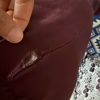 Touché Privé Aldığım Takım Elbisenin Dikişleri Zayıf Ve Yırtık Çıktı