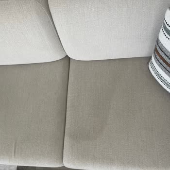 Aldığım Koltuk Takımı Kısa Sürede Yıprandı Ve Leke Tuttu