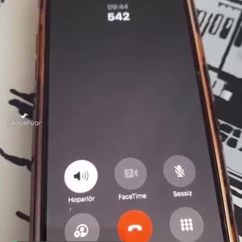 Vodafone Hattımı Kapatmıyorlar!