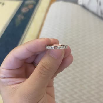 Aldığım Yüzüğün Taşı Sürekli Düşüyor, Çözüm Bekliyorum