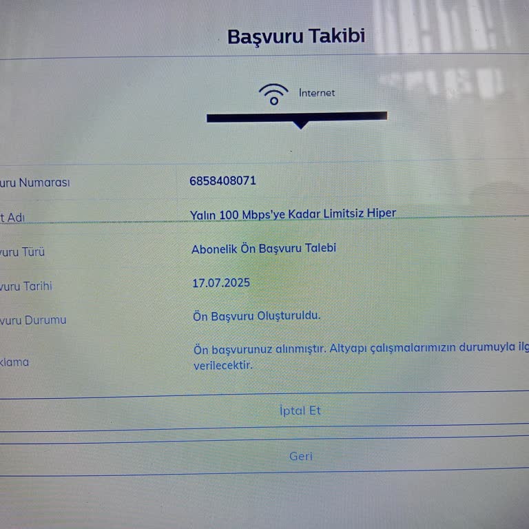 Aynı Sokakta Altyapı Varken İnternet Başvurum Bekletiliyor