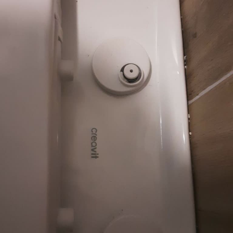 Klozet Kapağı Kırık Çıktı Destek Bekliyorum