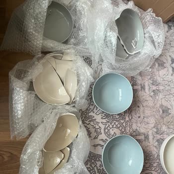 Siparişim Eksik Ve Kırık Geldi Müşteri Hizmetlerine Ulaşamıyorum