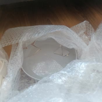 Siparişim Eksik Ve Kırık Geldi Müşteri Hizmetlerine Ulaşamıyorum