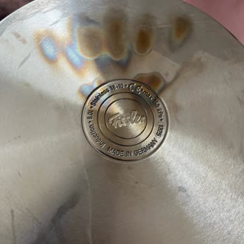 Fissler Düdüklü Tencerede İlk Günden Yanık Ve Leke Sorunu Yaşadım Müşteri Hizmetine Ulaşamıyorum