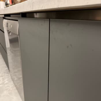 Yıldız Entegre Mat Lac Kapaklarda Leke Ve Kusur Sorunu