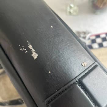 Aldığım Çanta Kusurlu, Firma İlgisiz Ve Çözüm Sunmuyor