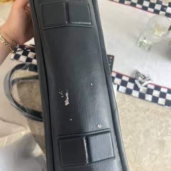 Aldığım Çanta Kusurlu, Firma İlgisiz Ve Çözüm Sunmuyor