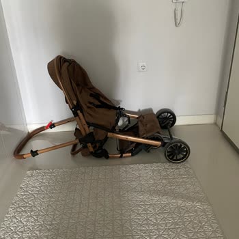 Bebek Arabası Satın Alımında Yaşanan Mağduriyet Ve İletişim Sorunu