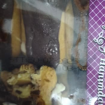 A101'den Aldığım Tatlılar Sürekli Bozuk Çıkıyor, Mağduriyetimin Giderilmesini İstiyorum