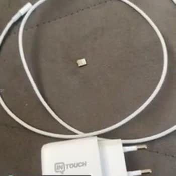 Intouch Şarj Aleti Ucu Çıktı