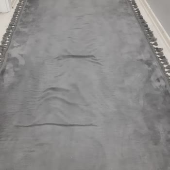 Meta Halı Ve Kilim'den Aldığım Halı Kısa Sürede Kullanılamaz Hale Geldi, Firma Sorumluluk Almadı!