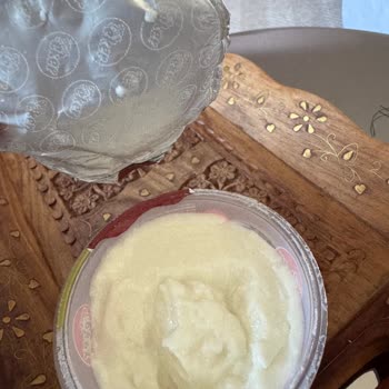 Bozuk Tatlı Satışı Ve Yetersiz Mağaza İlgisi Nedeniyle Sağlık Riski