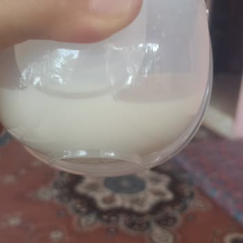 Lansinoh Eller Serbest Göğüs Pompasında Sürekli Süt Akıtma Sorunu