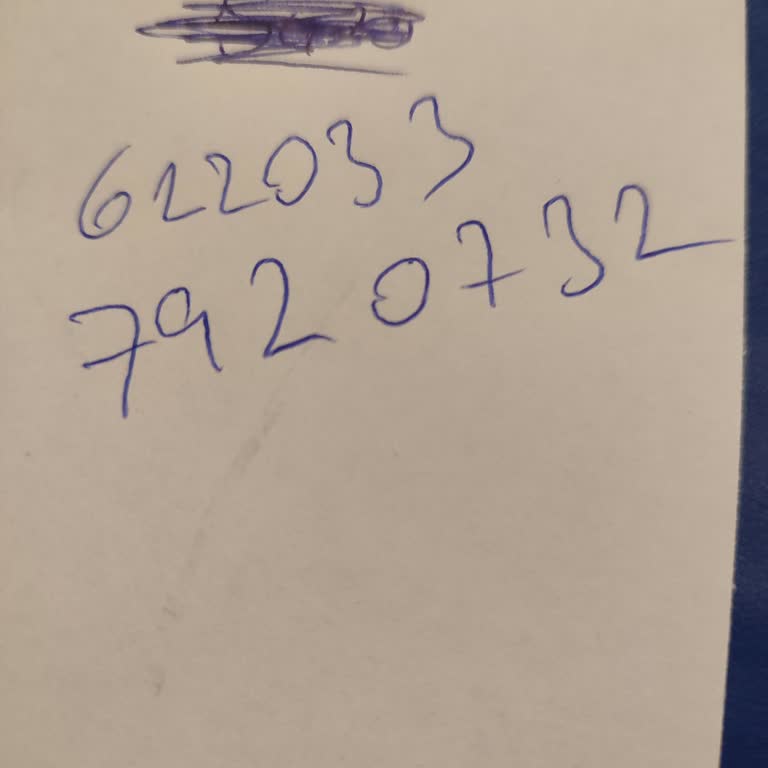 Kredi Kartım Kuryede Kayboldu, Akbank'tan Çözüm Bekliyorum