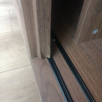 Enza Home'dan Alınan Mobilyalarda Teslimat Ve Hasar Sorunları