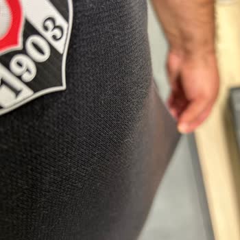 Beşiktaş Store'dan Aldığım T-Shirtte Renk Solması Ve İlgisiz Müşteri Hizmetleri Nedeniyle Mağduriyet Yaşıyorum