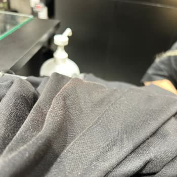 Beşiktaş Store'dan Aldığım T-Shirtte Renk Solması Ve İlgisiz Müşteri Hizmetleri Nedeniyle Mağduriyet Yaşıyorum